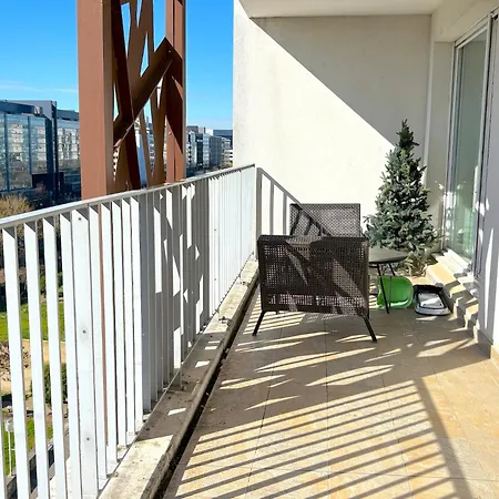 アパート Le Penthouse Arche ナンテール