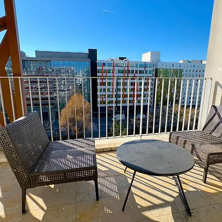 Le Penthouse Arche Lägenhet *