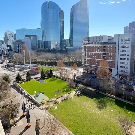 Lägenhet Le Penthouse Arche Nanterre
