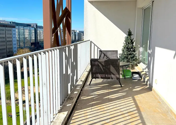 アパート Le Penthouse Arche ナンテール
