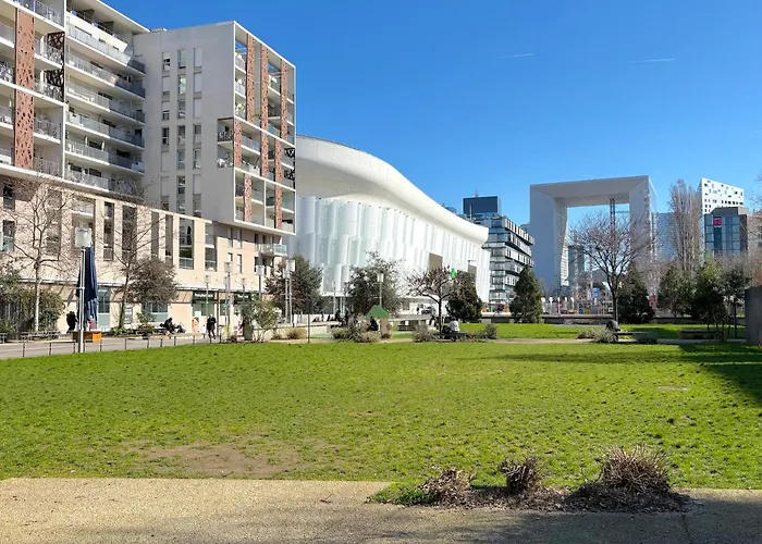 アパート Le Penthouse Arche